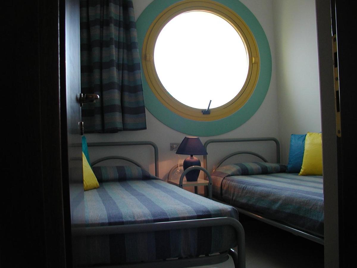 Complesso Solarium Apartment Бибионе Екстериор снимка