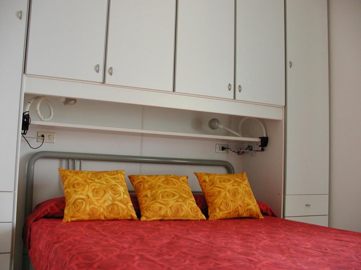 Complesso Solarium Apartment Бибионе Екстериор снимка